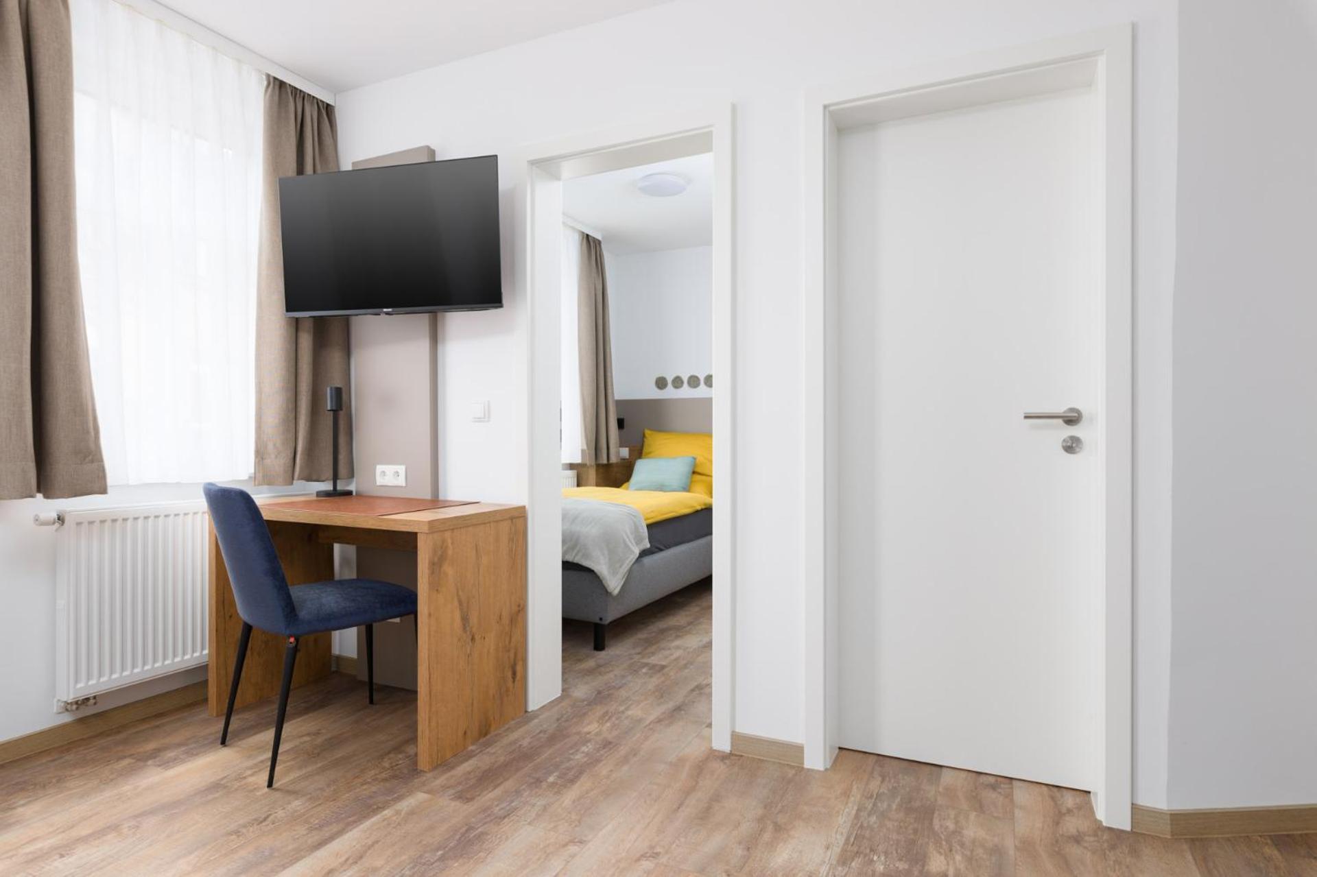 Hotel Zur Traube Uffenheim Dış mekan fotoğraf